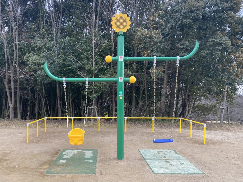 子供用遊具 津山市】2025年12月に大型遊具が新たに登場！絶叫系すべり台と